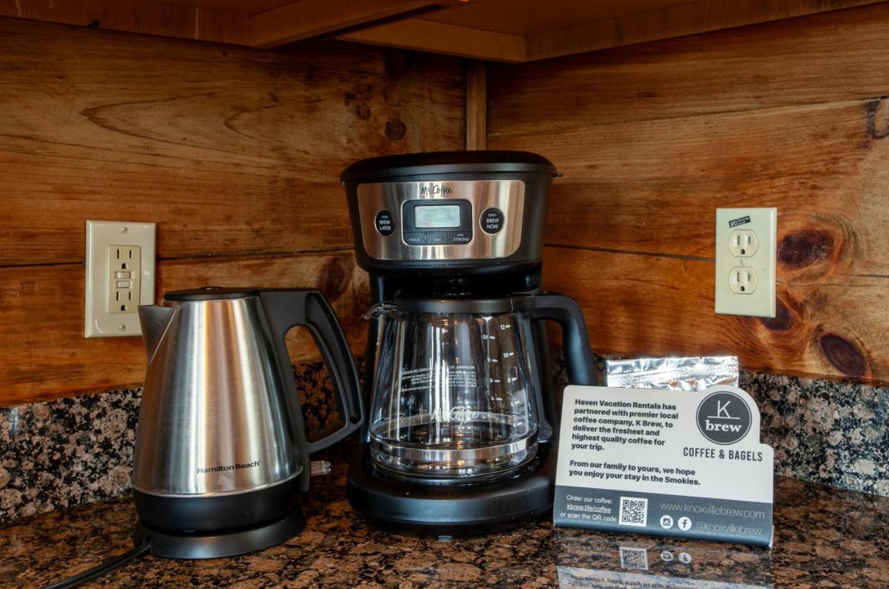 Home Sweet Hideaway Retreat Near Pigeon Forge Esterno foto
